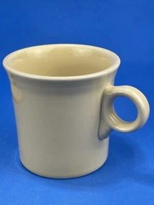 Fiesta Fiestaware - Ivory Coffee Mug Ring Handle HLC 10 Oz - Retired (K) - Picture 1 of 11