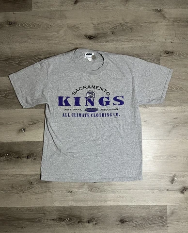 Vintage Sacramento Kings NBA Basketball T-Shirt Sz L Grey EUC Men’s Cover