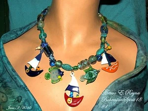Arturo E.Reyna WHIMSICAL OCEAN SCENE LAMPWORK BEADS CHARMS BOATS FISH NECKLACE - Picture 1 of 8