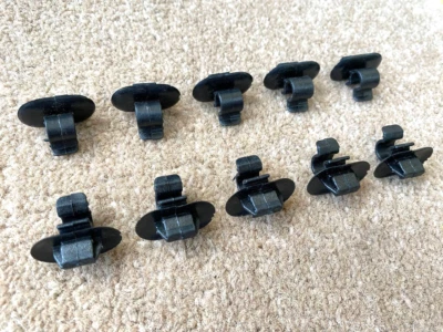 MAZDA BLACK BONNET STAY HOLDER BONNET SUPPORT ROD TRIM CLIPS - Image 1 of 4