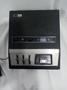 General Electric Tragbarer Kassettenrekorder mit 2-Wege Mikrofonsystem Vintage - Bild 1 von 8