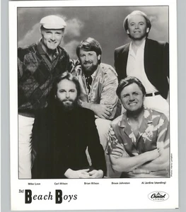 Music Group THE BEACH BOYS Capitol Records Studio Portrait 1986 Press Photo - Picture 1 of 2