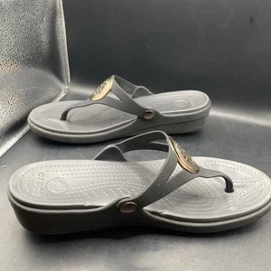 Crocs Womens Sanrah Circle Wedge Flip Flop Sandals Size 10 Black - Picture 1 of 5