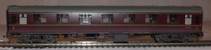 BACHMANN 39-151E MK1 FK PRIMER CORREDOR ENTRENADOR BR GRANATE (RESISTENTE A LA INTEMPERIE) - Imagen 1 de 3