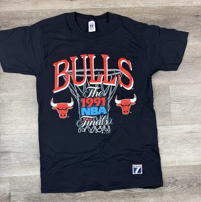 🔥Vintage 1991 NBA Finals Chicago Bulls Logo 7 Shirt Men’s Size Large USA Made - Image 1 of 4