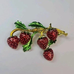 Erdbeere Brosche rot Emaille grün Blatt goldfarben Obst Anstecknadel Retro Vintage Stil - Bild 1 von 5