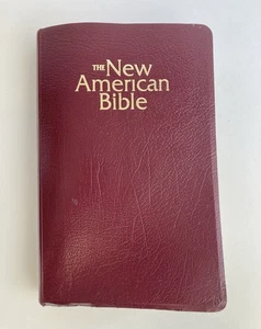The New American Bible Official Catholic Bible Revised Edition Vintage Red - Bild 1 von 14