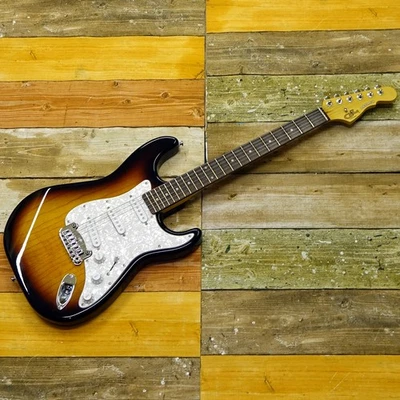 G&L Tribute Series Legacy 3TS 3 tonos Foto 1 de 4