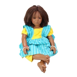 ANNETTE HIMSTEDT AYOKA Bambola Bambini a Piedi Nudi - Serie Riflesso della Gioventù - Foto 1 di 9