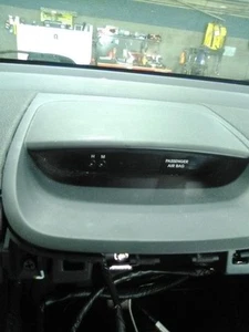 2010 Kia Forte Clock Digital Dash Mounted - Picture 1 of 12