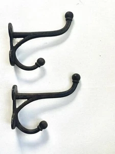 Pair Of Large Antique 1890’s Cast Iron Barn Hooks. Nice Vintage Hooks - Picture 1 of 8