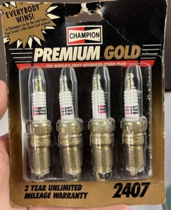 Champion Spark Plug set of 4 New Old Stock 1992 Made in USA - Picture 1 of 3