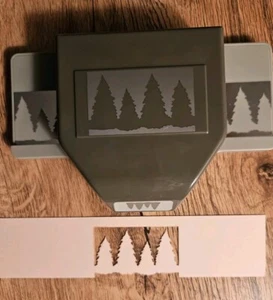 Stampin Up! EVERGREEN BORDER PUNCH Árboles de Navidad Retirados - Imagen 1 de 2