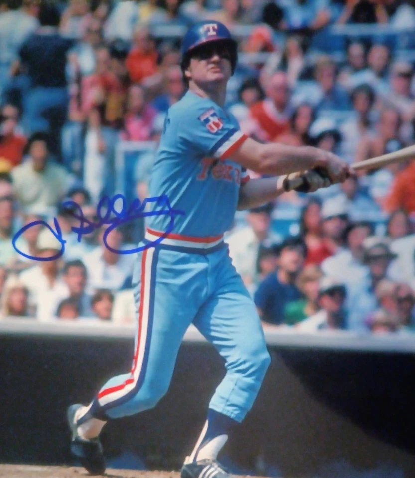 Texas Rangers great signed Jim Sundberg 8x10 with SCofH Certificate - Image 1 of 1