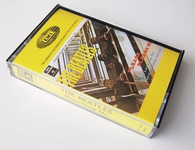 THE BEATLES - PLEASE PLEASE ME (EMI TCPCS3042) 1980s SINGAPORE MALAYSIA CASSETTE - Image 1 of 4