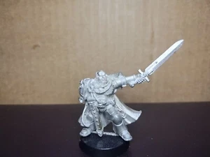 Warhammer 40k Space Marines Captain Unassembled Virgin Metal - Picture 1 of 2