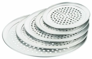 Contacto gelochtes Pizzablech Rund Aluminium Pizza Pan Backblech Pizzaform - Bild 1 von 1