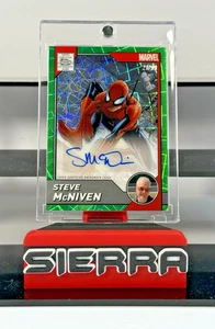 Topps 2025 cromo Marvel Amazing Spider-Man verde/99 Steve McNIVEN AUTOMÁTICO - Imagen 1 de 3