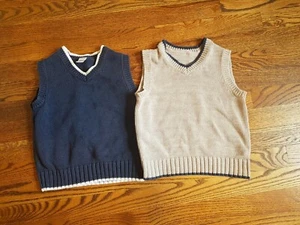 💙Paket 2er Pack Old Navy Jungen 3T ärmellos einfarbig marine grau Pullover Weste💙🎽 - Bild 1 von 3
