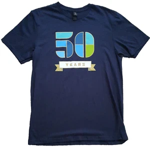 NEU Goodwill Thrift Store 50 Jahre blau Mitarbeiter T-Shirt Erwachsene Größe M - Bild 1 von 5