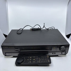 Videoregistratore multisistema Hitachi VT-F99EM | PAL/NTSC Hi-Fi Stereo 6 teste HQ *PER RIPARAZIONE* - Foto 1 di 10