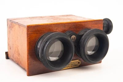 Verascope Richard Stereoscope Stereoskop 45x107mm 3D Stereo Viewer AS-IS V25 - Image 1 of 4