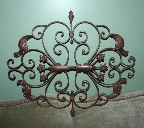 Vintage Metal Wrought Iron Scroll Wall Art Pediment Medallion Bronze Color 23x19 Cover