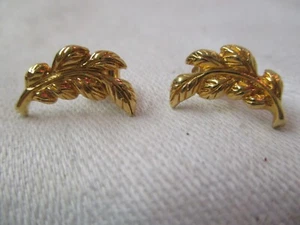 Vintage gold tone pierced Earrings Leafy Branch - Picture 1 of 3