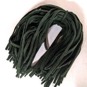 Wool Strips Rug Hooking EVERGREEN #5723 18" long #8 Cut 50 ct Dorr Mill - Picture 1 of 3