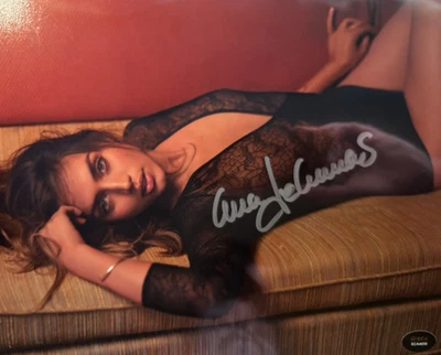 Ana de Armas Firmado SEXY! Autógrafo Auténtico 8x10" REBAJADO $ Foto 1 de 4