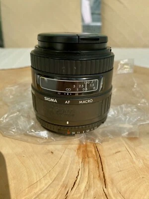 Sigma AF Macro Lens 50mm Focal Length F 1:28 for Nikon -  Missing Bottom Cover  - Image 1 of 4