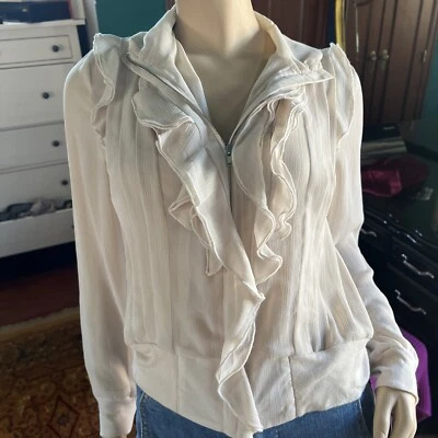 Jaqueta feminina de renda mista Bebe nova com etiquetas babados tamanho XS branca - linda e rara - Imagem 1 de 4