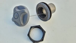 OEM POLARIS 1998-1999 SLX SLXH SLTH SLTX PRO 785 X45 1200 GAS CAP & FILLER NECK - Picture 1 of 4