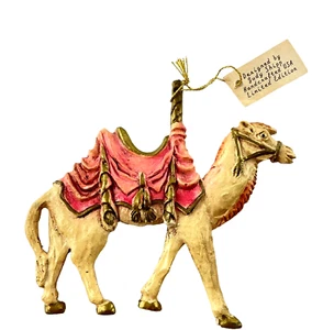 Judy Shipp Carrusel Camello Adorno de Navidad 4" x 4.25" - Imagen 1 de 5