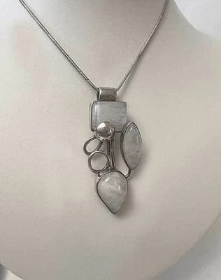 Bellissimo ciondolo in argento 925 sterling rodiato con quarzi - Immagine 1 di 4