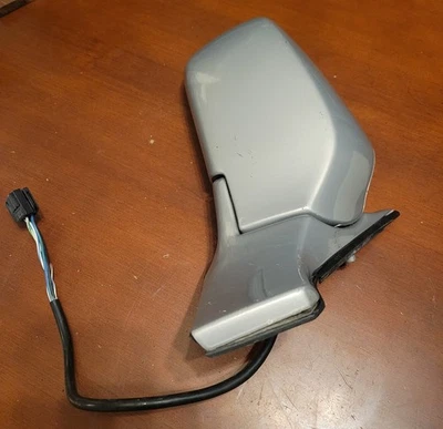 Оригинальное серебристое правостороннее зеркало для Volvo 740 940 960 V90 S90 1992-1998 годов выпуска - Изображение 1 из 2