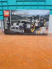 LEGO TECHNIC: Getaway Racer (42046)