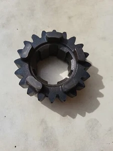 NEW HONDA XR650 XR600 TRANSMISSION GEAR 20T OEM 23491-MN9-000 XR 650 XR600 - Bild 1 von 5