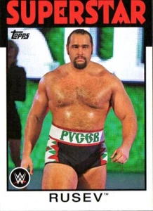 2016 Topps WWE Heritage tarjeta de lucha libre #30 Rusev Miró AEW - Imagen 1 de 2