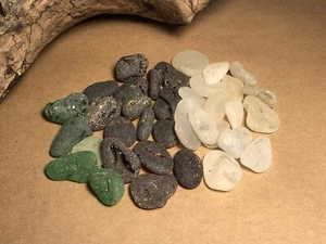 Genuine Atlantic Ocean Sea Glass 35 Bonfire Pieces #103 - Picture 1 of 5