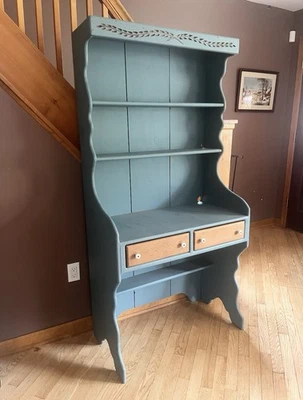 Habersham Plantation Vintage Country Hutch - Fijador superior / madera maciza Foto 1 de 4