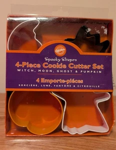 Wilton Spooky Shapes 4 Piece Cookie Cutter Set - Picture 1 of 6