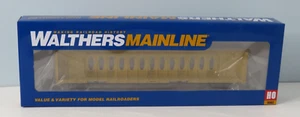 Walthers Mainline 910-50727 HO Scale 72' Centerbeam Flatcar w/Opera Windows - Picture 1 of 3