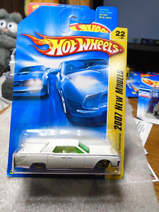 Hot Wheels 2007 New Models '64 Lincoln Continental White