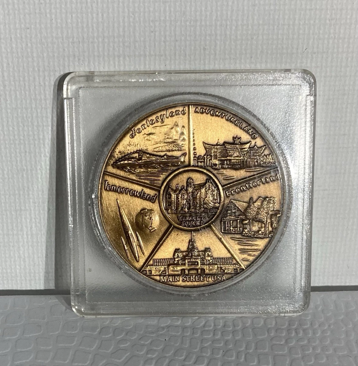 WDW ディズニーワールド 2000年 ミレニアム記念 ブロンズコイン 2025年 USAミレニアム記念コイン