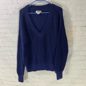 PINK Victorias Secret V Neck Sweater - Picture 1 of 6