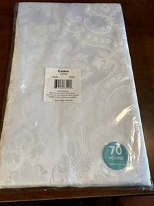 Elrene Home Fashions Caiden Elegance Damask Fabric Round Tablecloth 70" - Picture 1 of 1