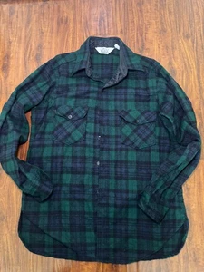 Vtg Woolrich Flannel Men L Green Blue Plaid Wool Western Flannel Jacket USA Made - Picture 1 of 7