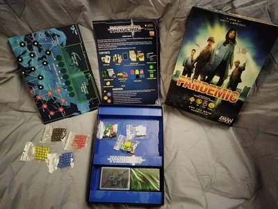Настольная игра Z-Man Games Pandemic - Изображение 1 из 2