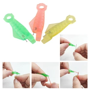 User Friendly Needle Threader for Quick Needle Insertion in For Sewing Machines - Afbeelding 1 van 12